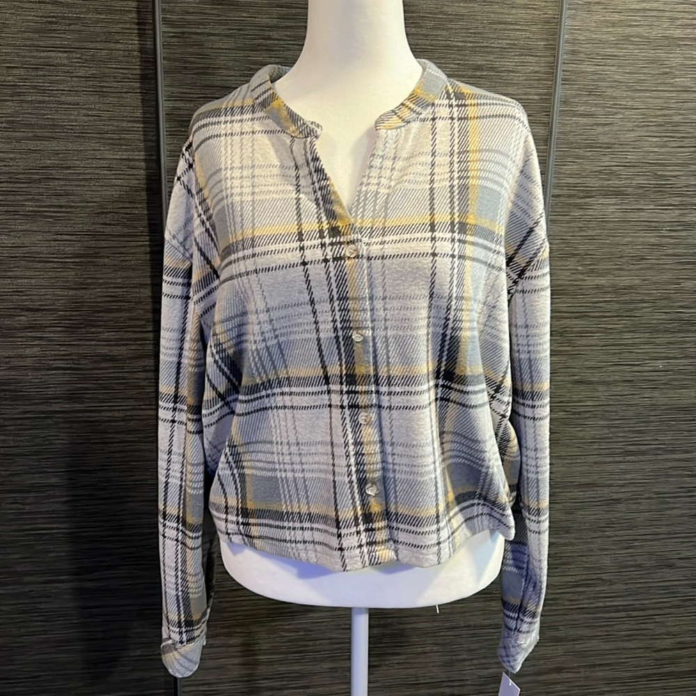 Thread & Supply Cropped Button Down NWT - image 1